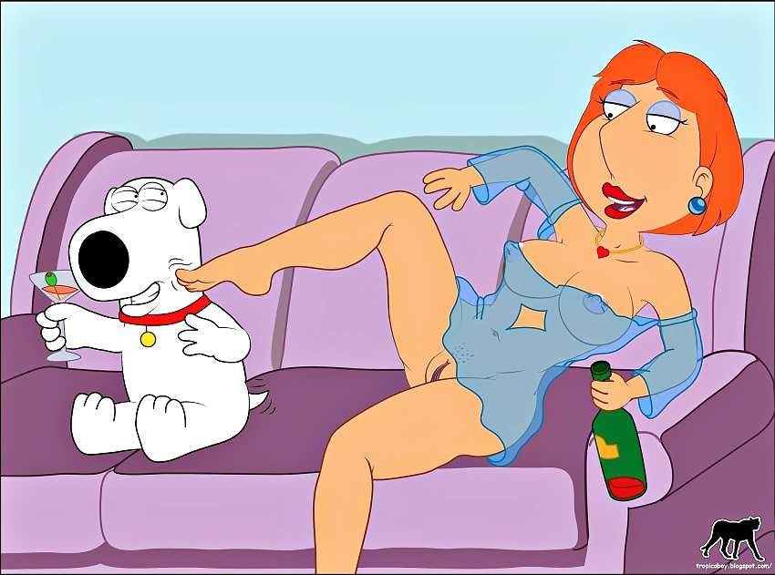 New Lois Griffin Sexy Pics, image 4.